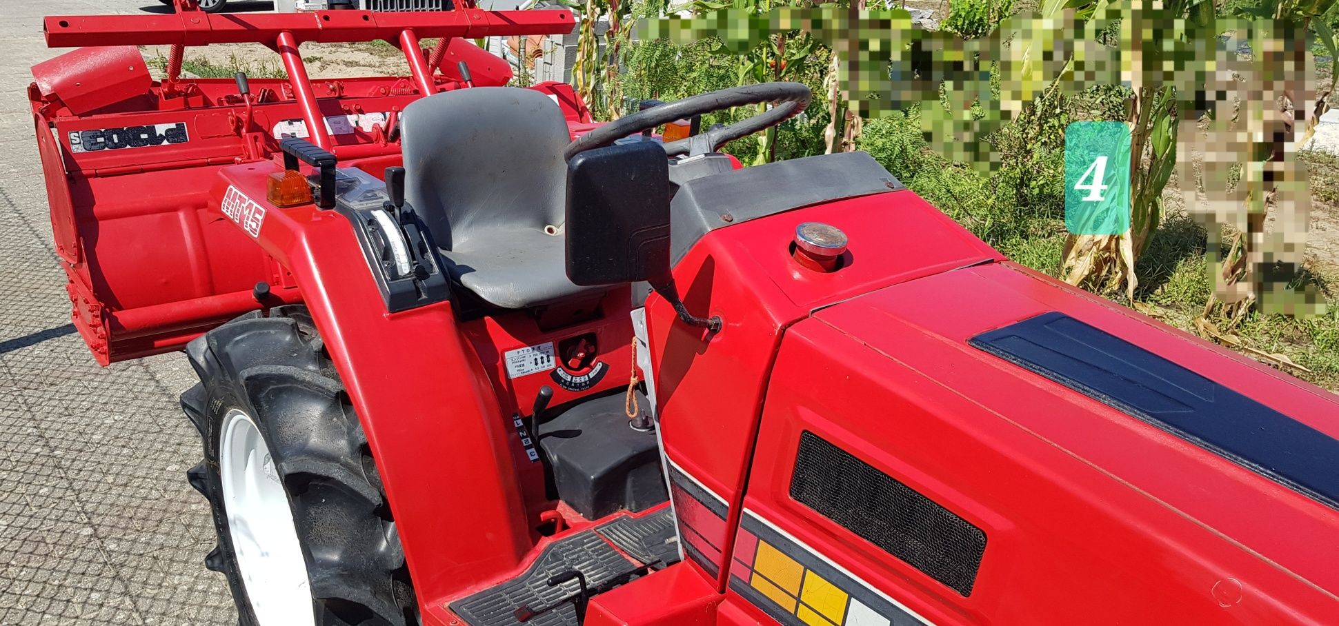 Mitsubishi MT15 4x4