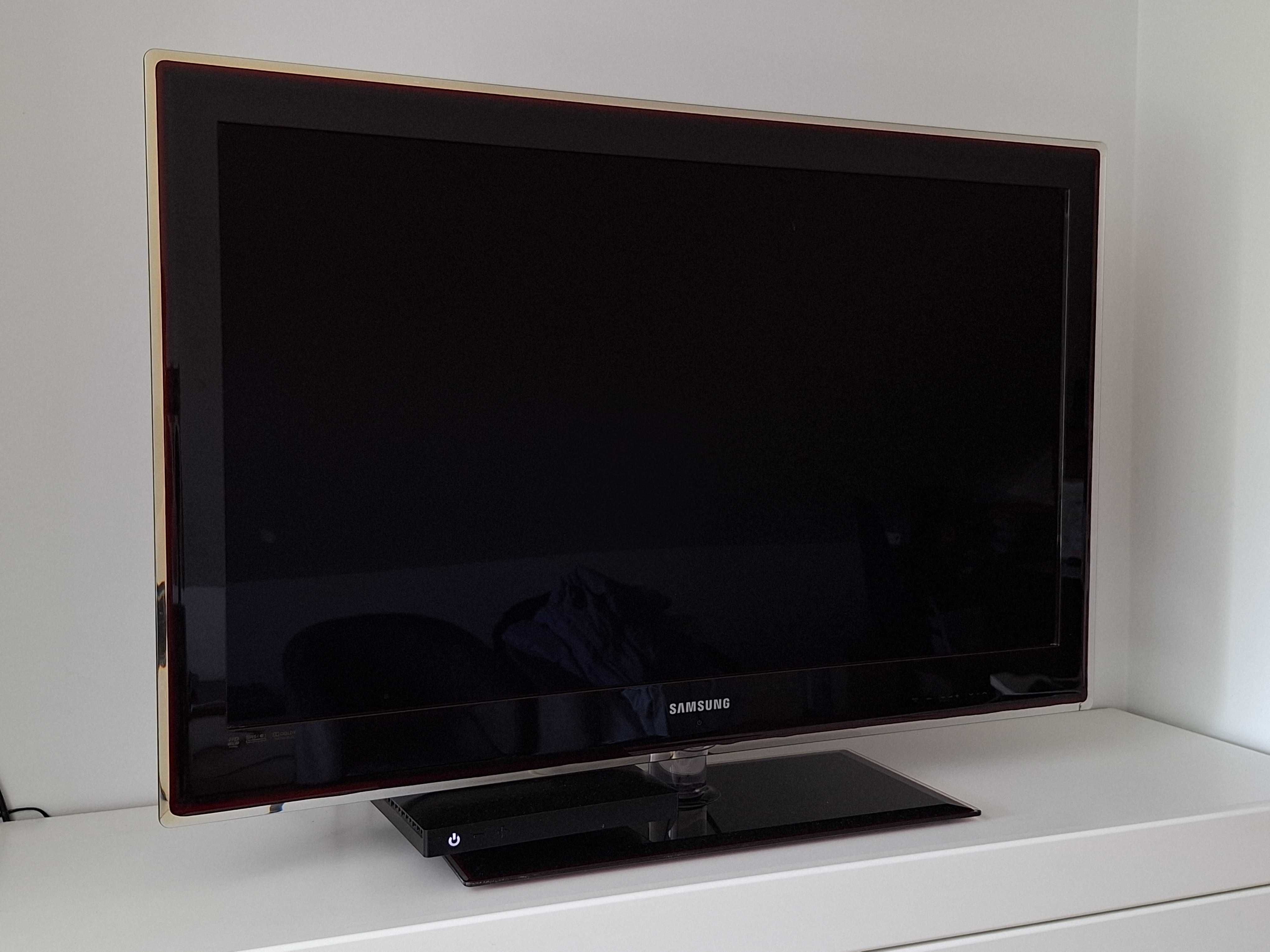 Telewizor Samsung 40" UE40B700WW