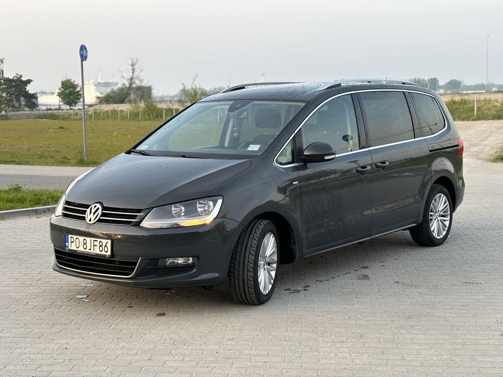 ZAMIENIE LUB SPRZEDAM  VW SHARAN 2.0 TDi 2015r 7.os. serwisowany