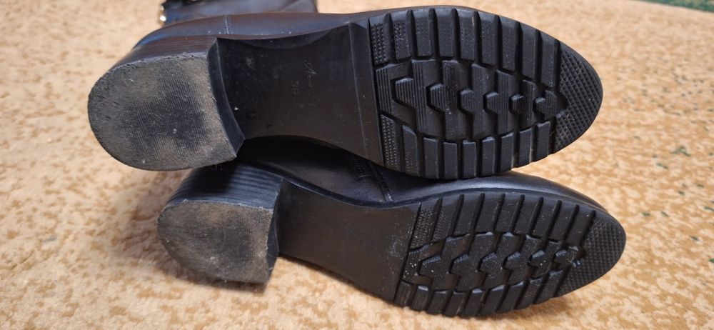 Чоботи жіночі 39р