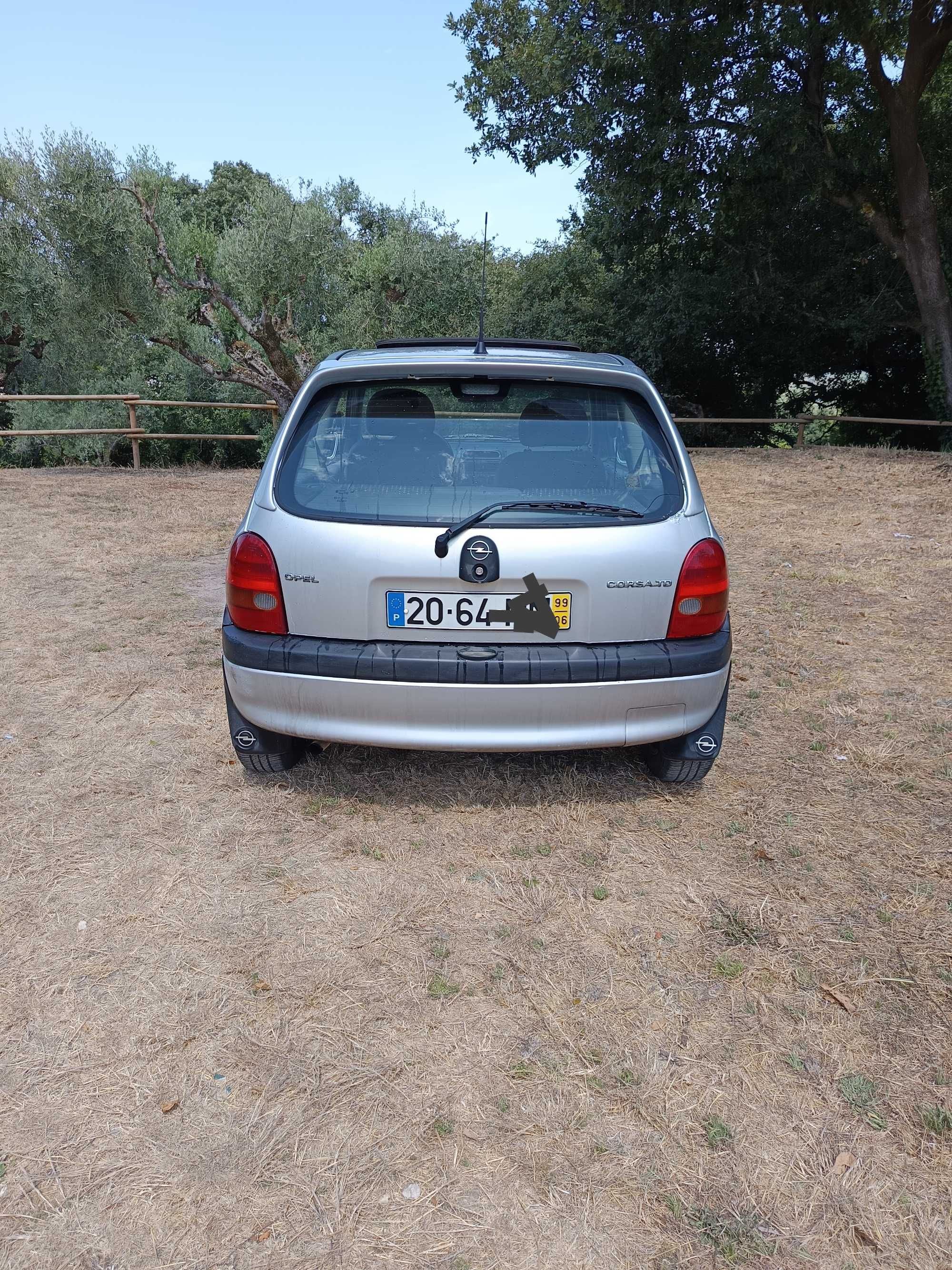 Opel corsa 5 lugares