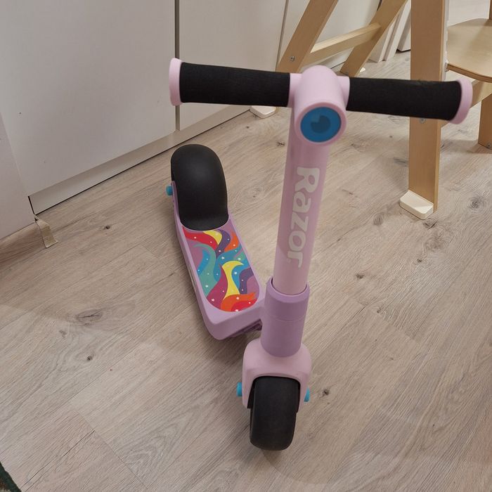 Hulajnoga Trevor unicorn