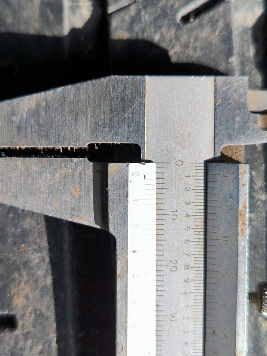 Komplet opon Falken PRO GS 235/45 R18 V94 wielosezonowe