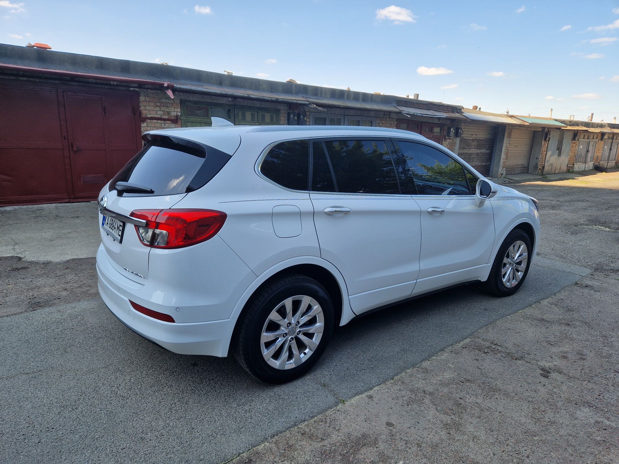 Продам Buick Envision