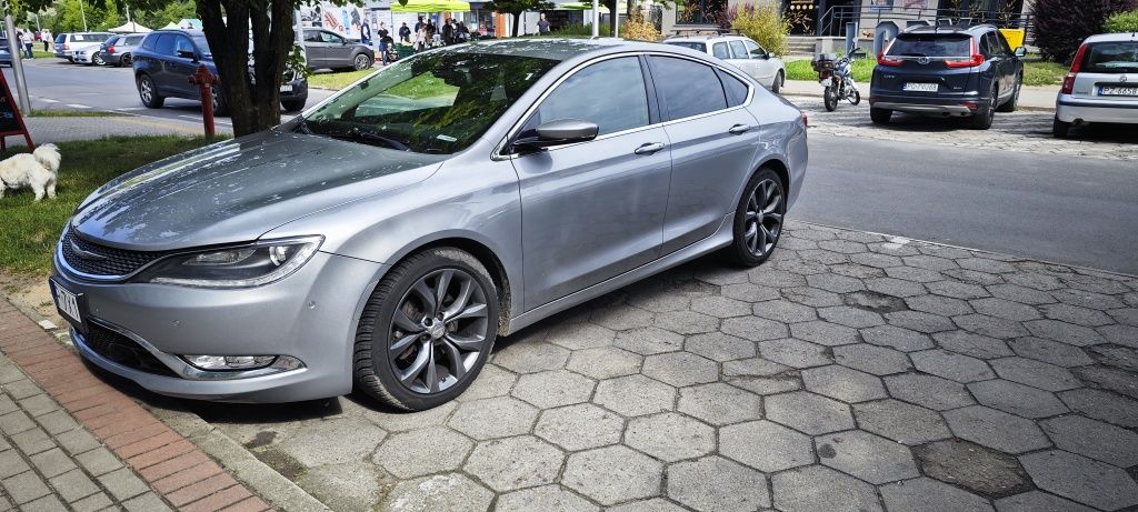 Sprzedam Chrysler 200 C