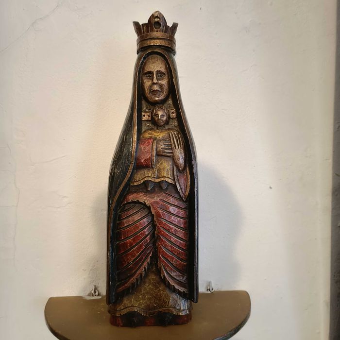 Estatueta de Nossa Senhora da Conceição