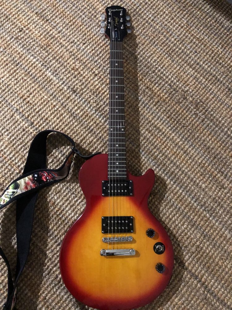 Giatra eletryczna marki Epiphone + piec marki Stagg