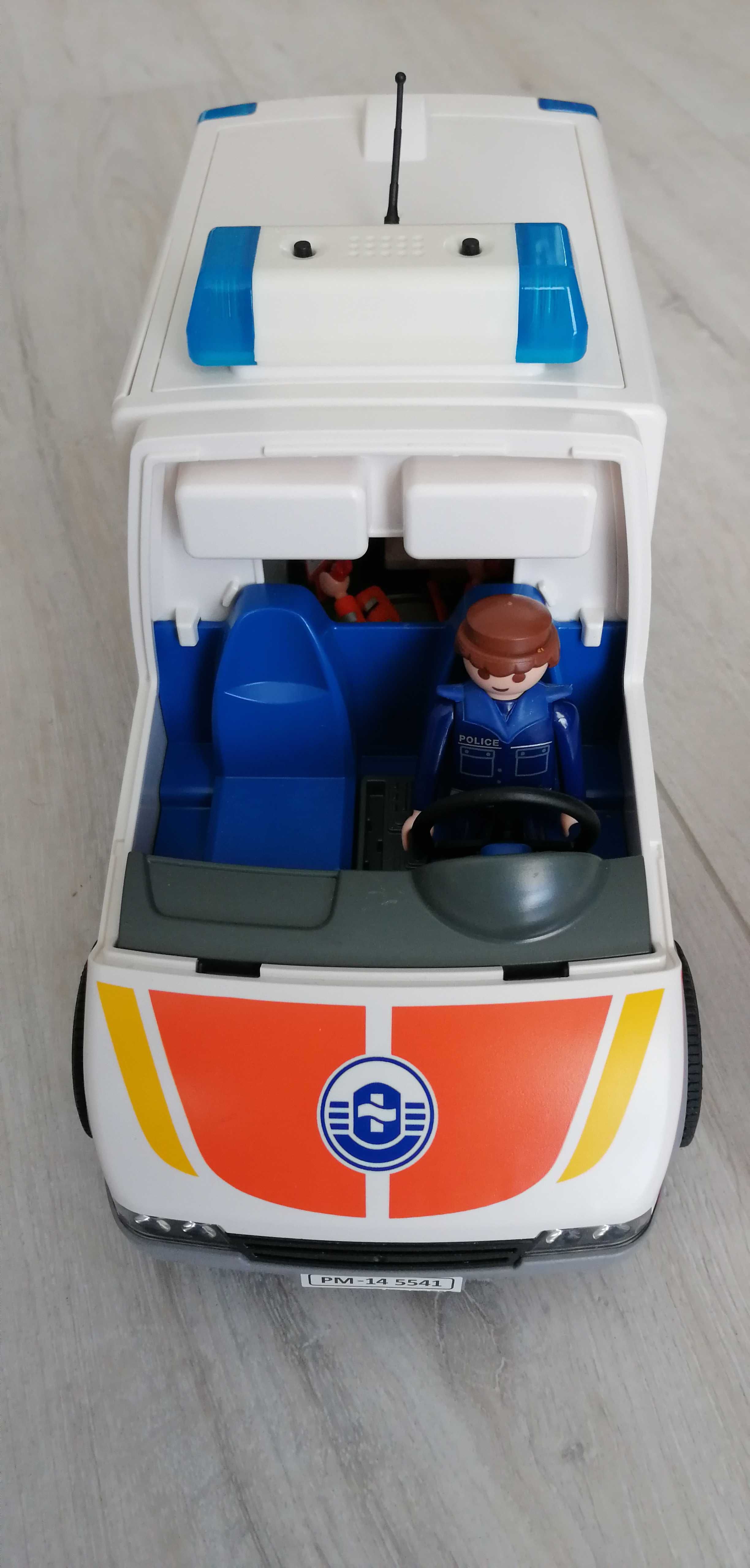 Zespół ratunkowy playmobil