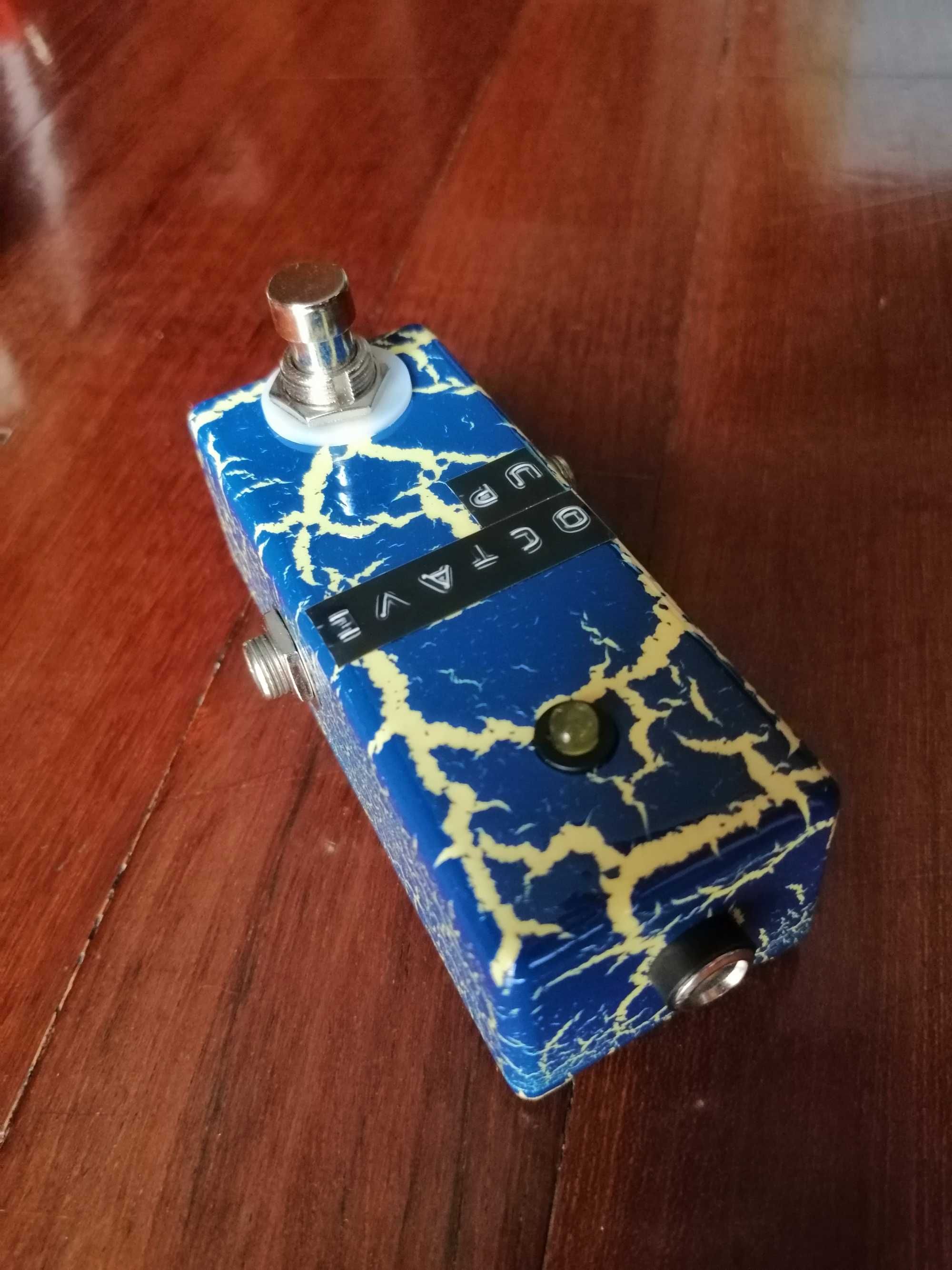 Pedal Octave UP (clone Earthquaker Devices tentacle) - DuCatano Pedals