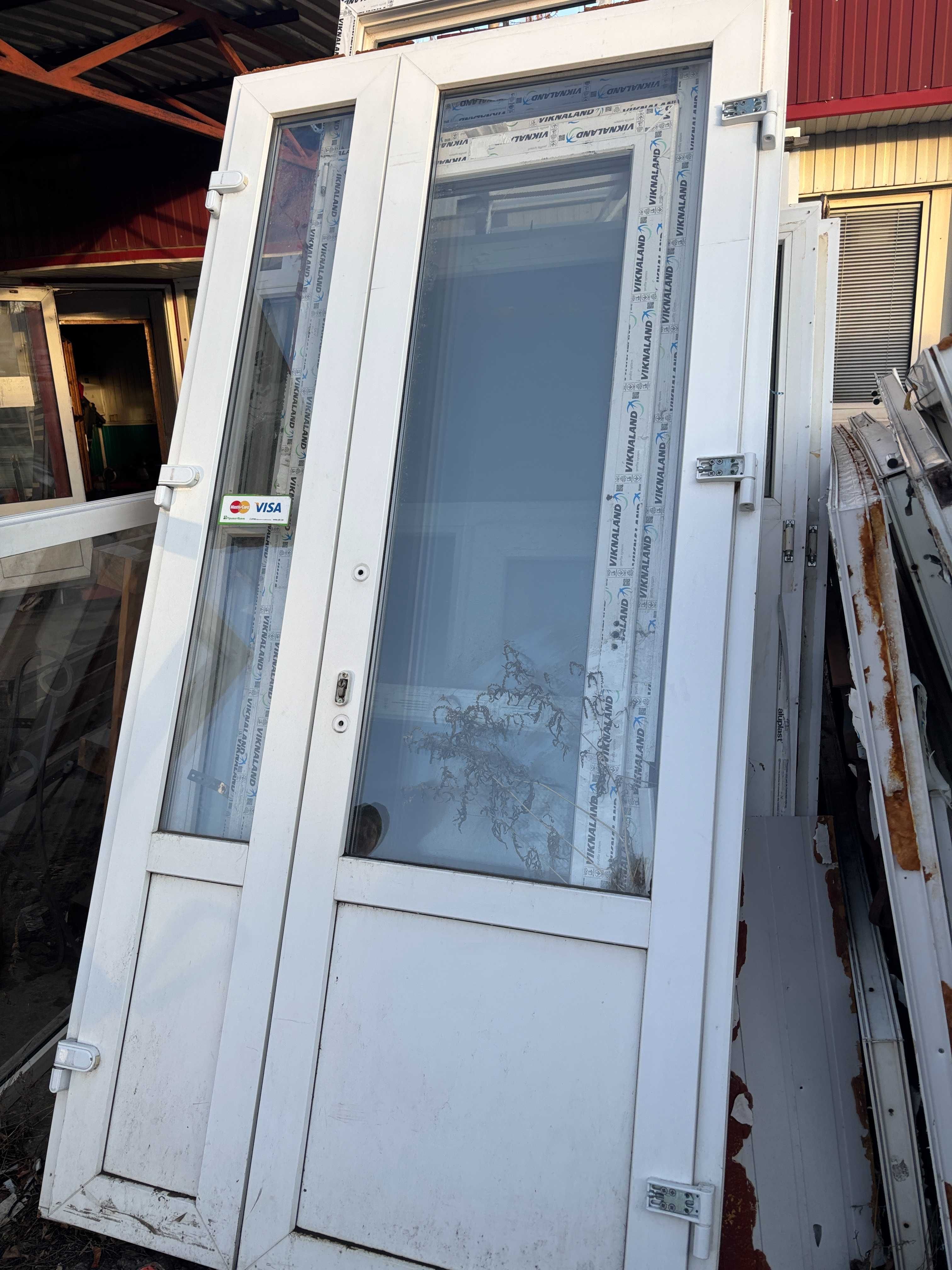 Дверь входная металопластиковая VEKA двойная 2480\1260 входная группа