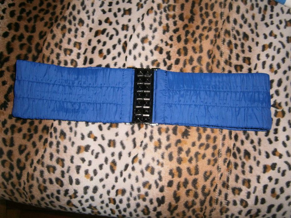 Куртка демисезонная синяя, размер S