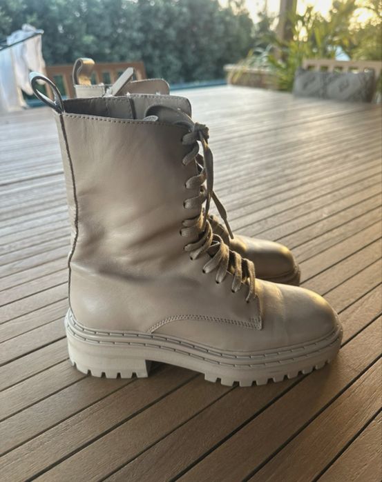 Combat boots Massimo Dutti