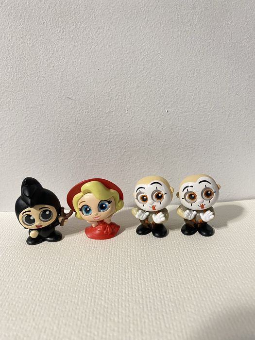 Фігурки Doorables, є дві рідкісні)