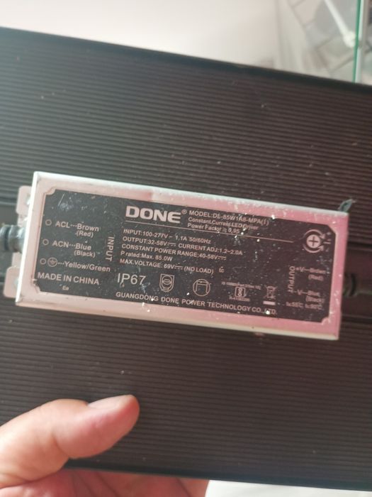 Lampa do roślin .
Odbiór Uraz albo Wrocław