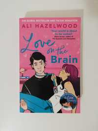 Love on the brain by Ali Hazelwood