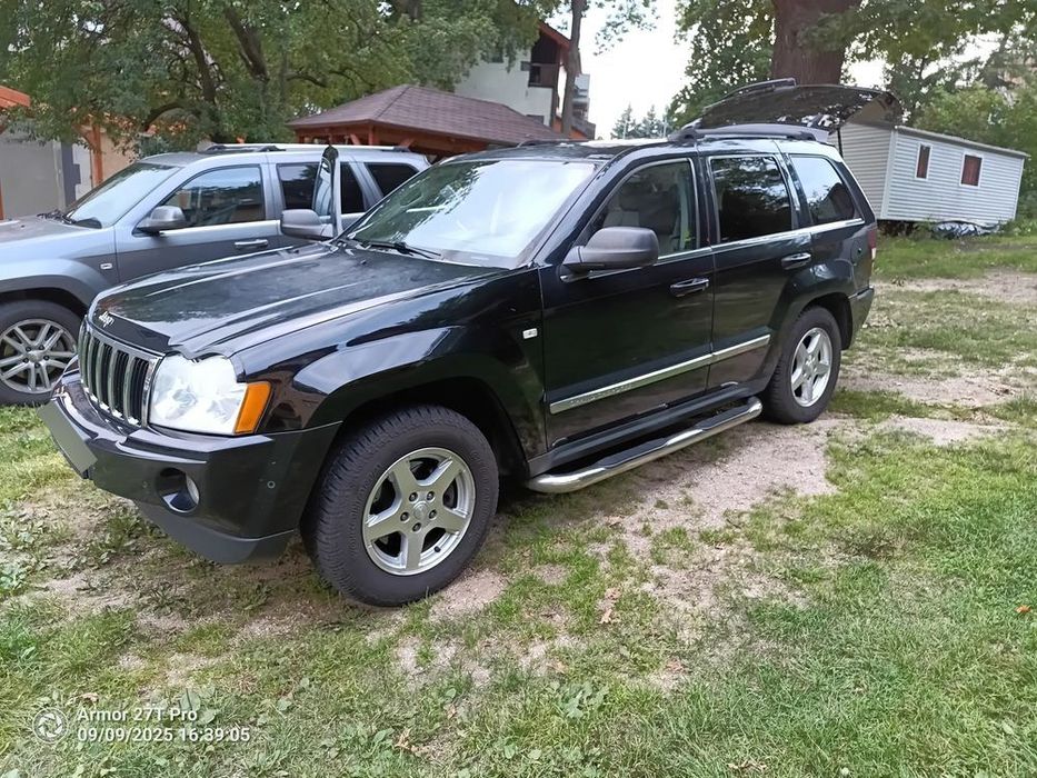 Jeep Grand Cherokee Bez modyfikacji, nowy akumulator, zdrowe blachy