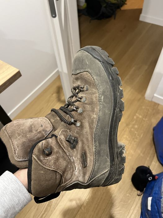 Damskie buty trekkingowe