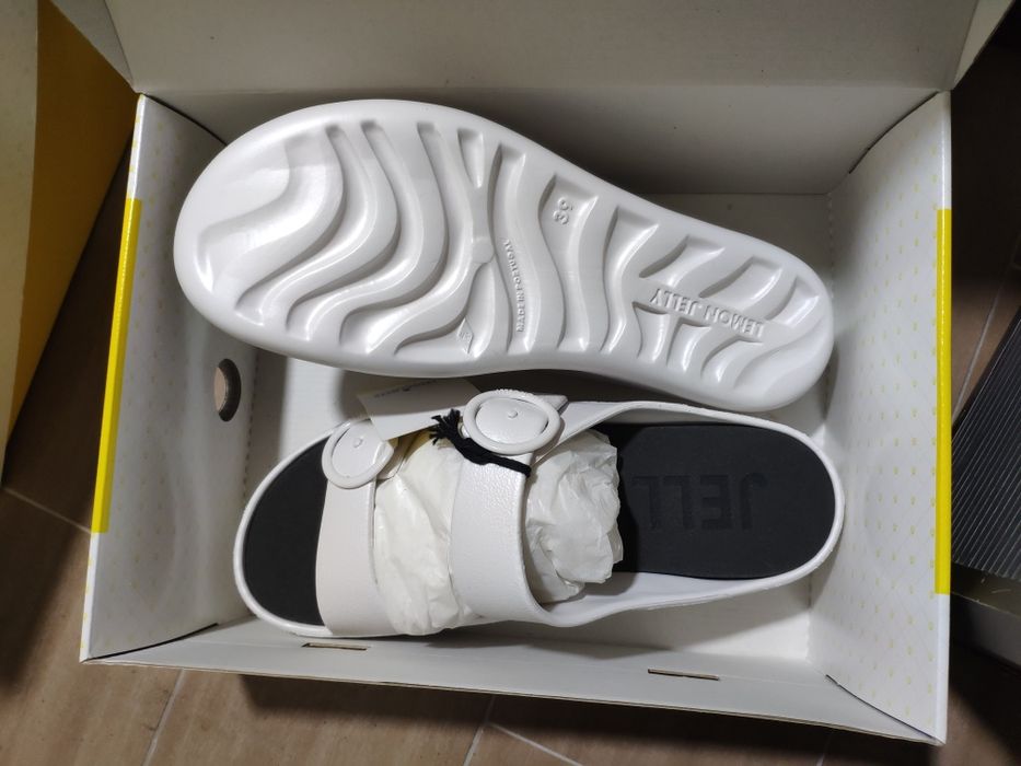 Sandálias de plataforma com fivela Lemon Jelly GAIA 04