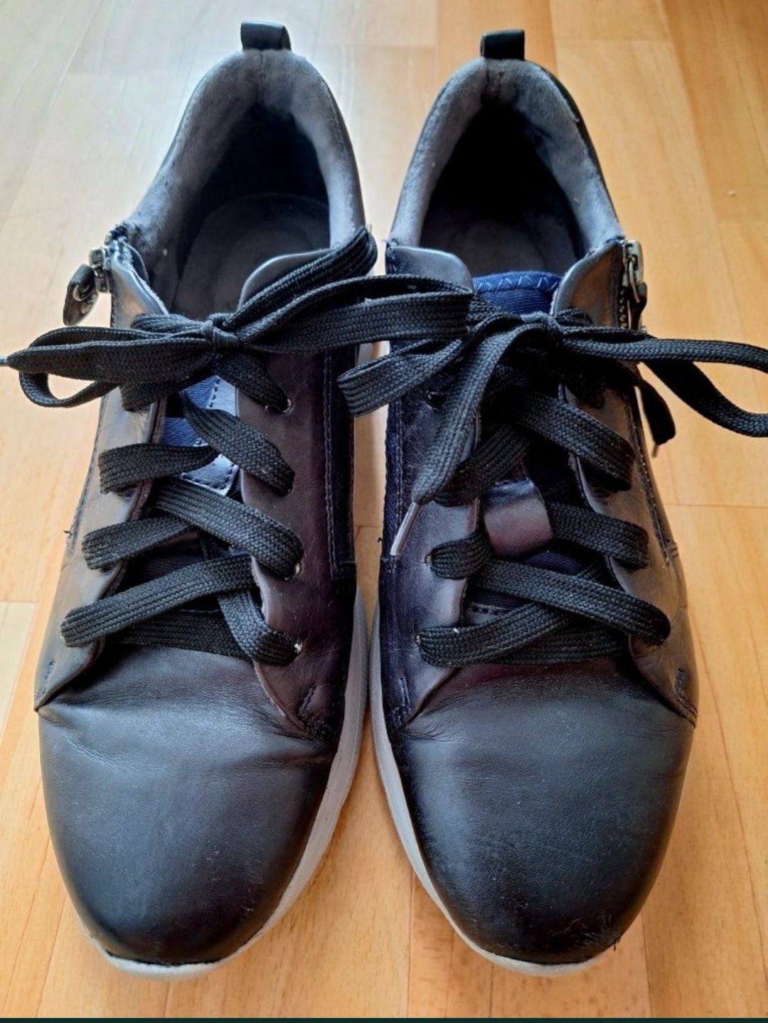 Buty adidasy Jana 39 tęgość H
