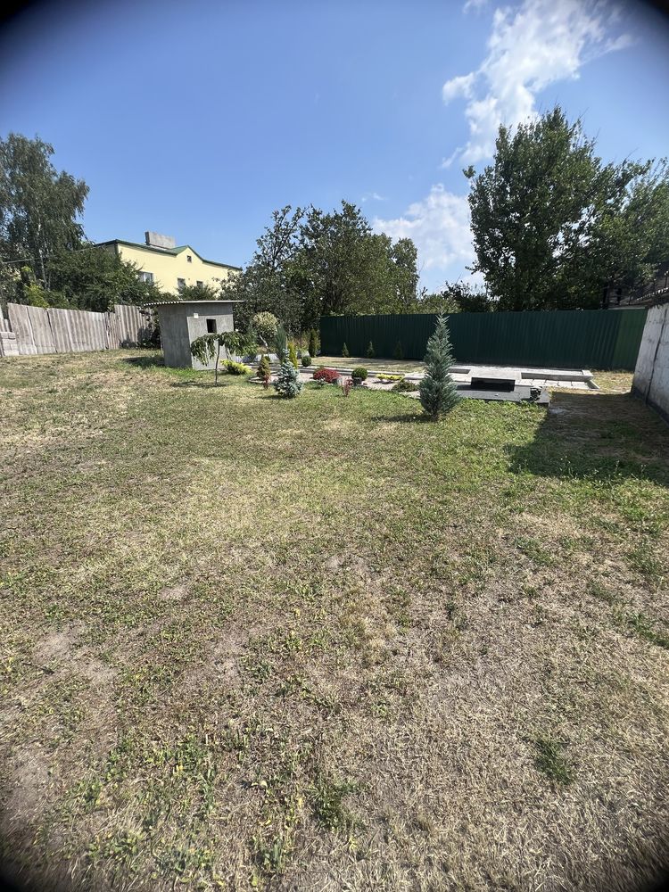 Продам пол дома Черёмушки(Sher)