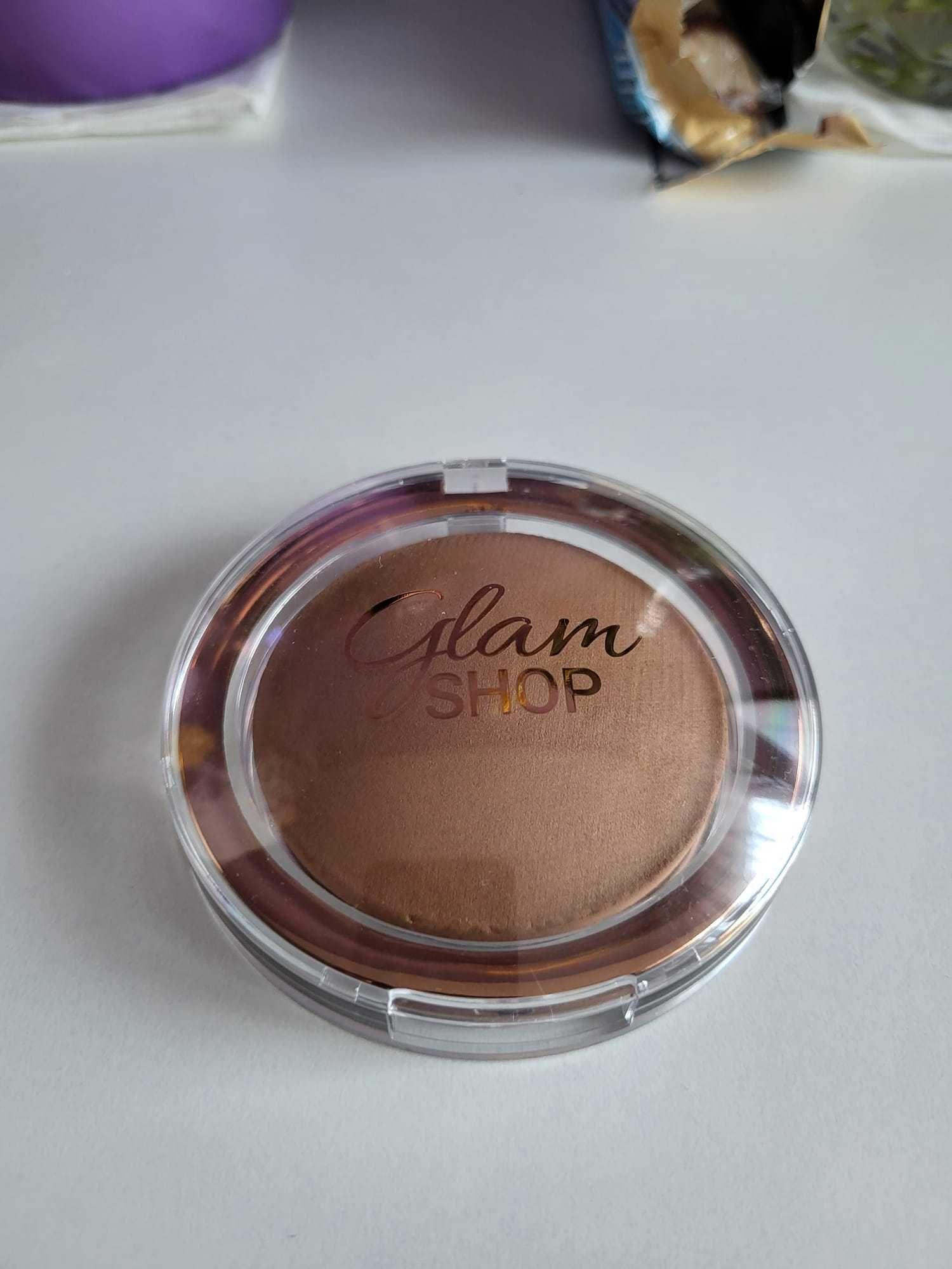 Zestaw Glamshop - Bronzer Opalenizna i cienie