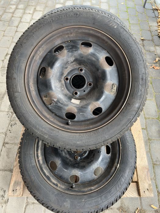 Opony zimowe z felgami Fulda 195/55R16