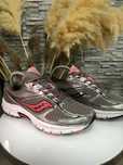 Кросівки saucony