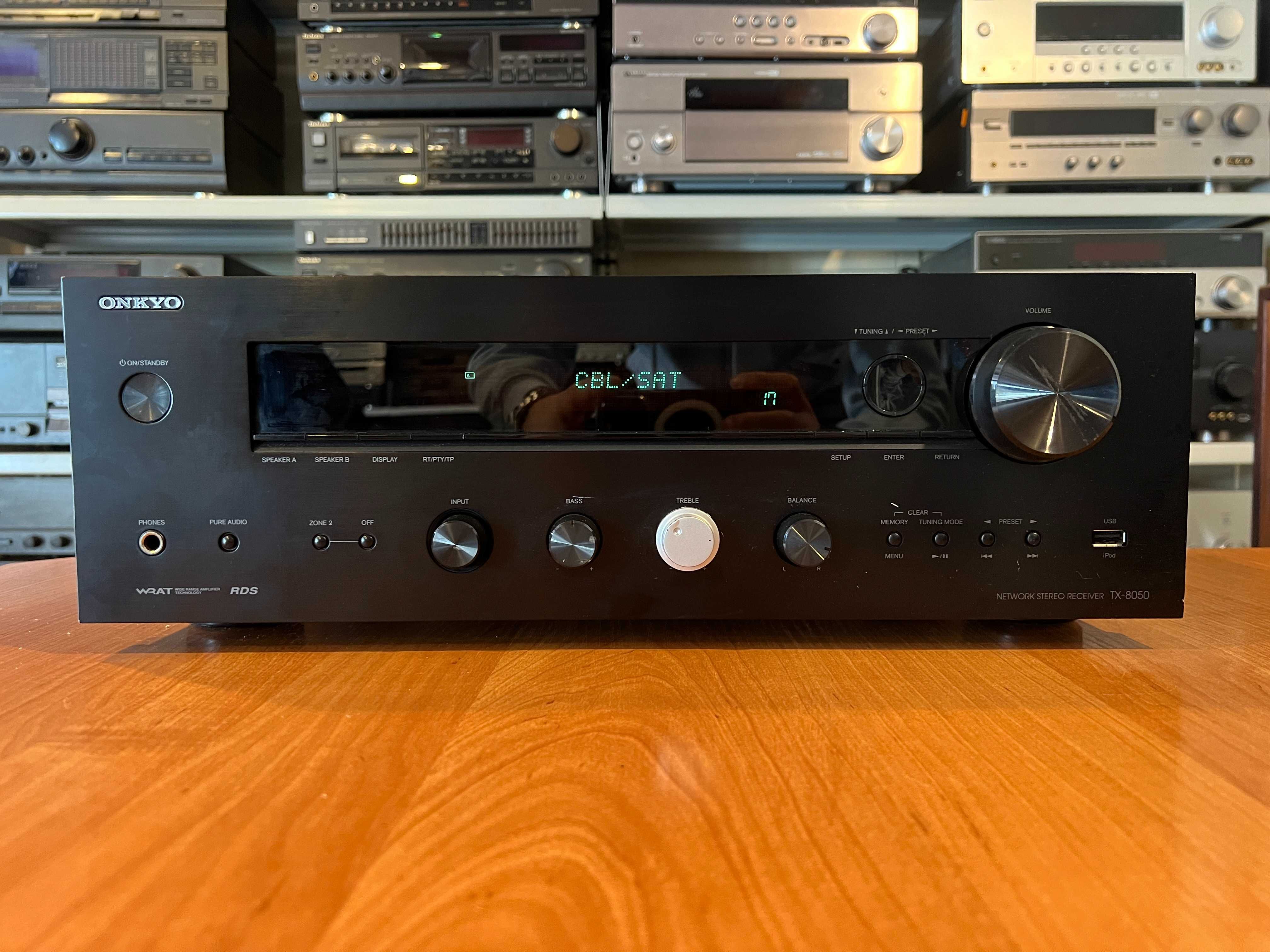 Amplituner Onkyo TX-8050 Audio Room