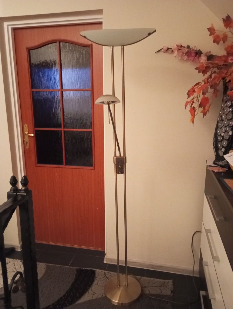 Lampa ściemnialna podłogowa