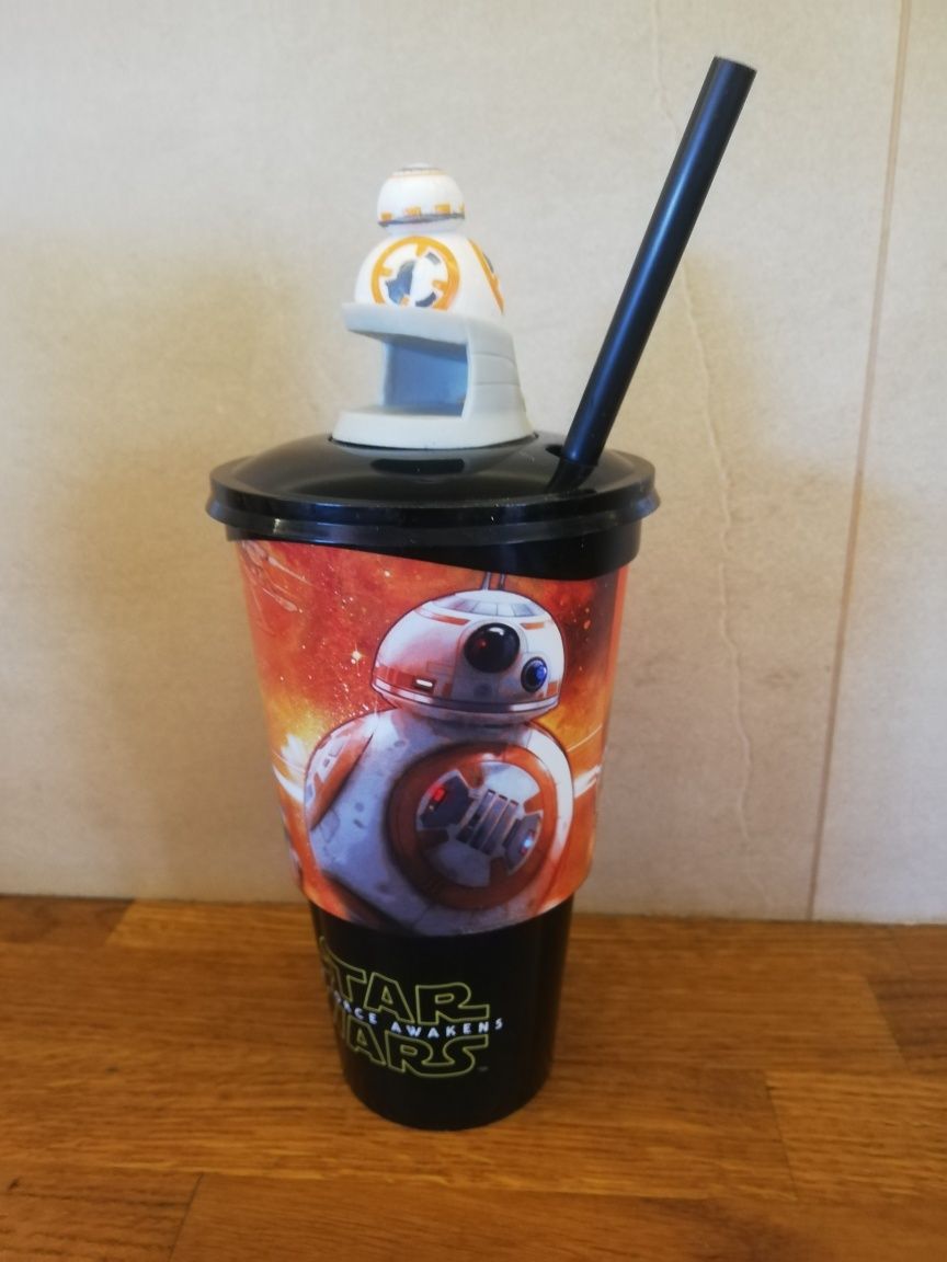 Kubek na napój Star Wars ze słomką 0,5l bidon nie bubble tea