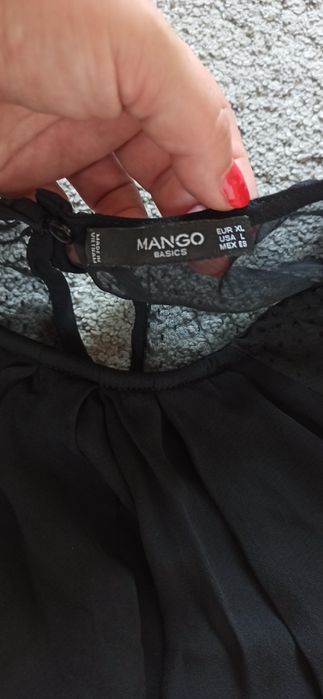 Czarna bluzka damska Mango z koronką M L
