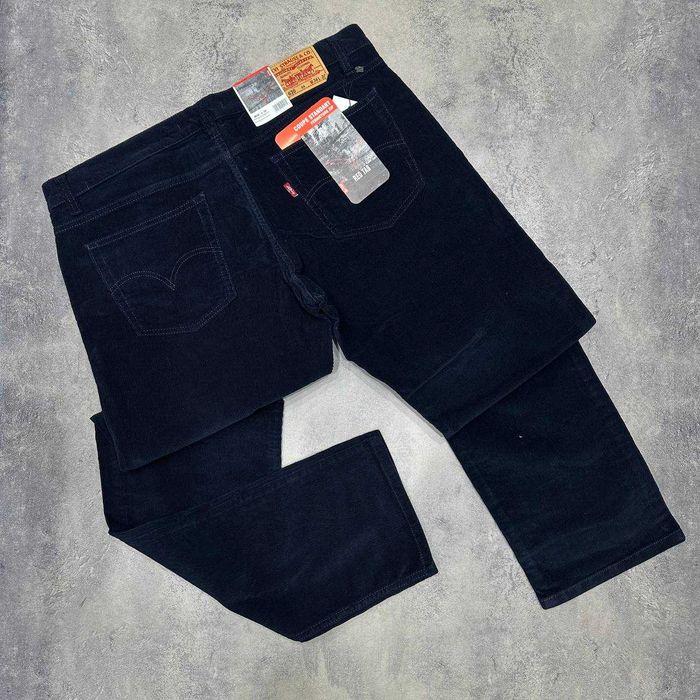 Стильний чоловічий вельвет Levi's(розмір-36)