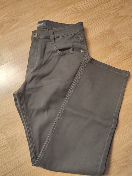 Spodnie jeansowe męskie W34/L32