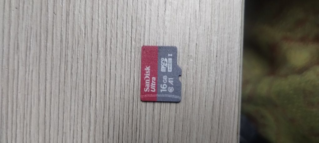 Mini Kamera Szpiegowska 1080P WiFi do Monitoringu Bezprzewodowa