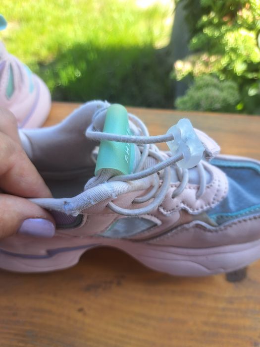 Buty sneakersy rozmiar 29 Reserved