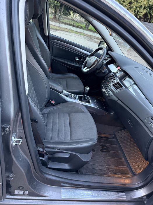 Renault Laguna 2,0 dci Base