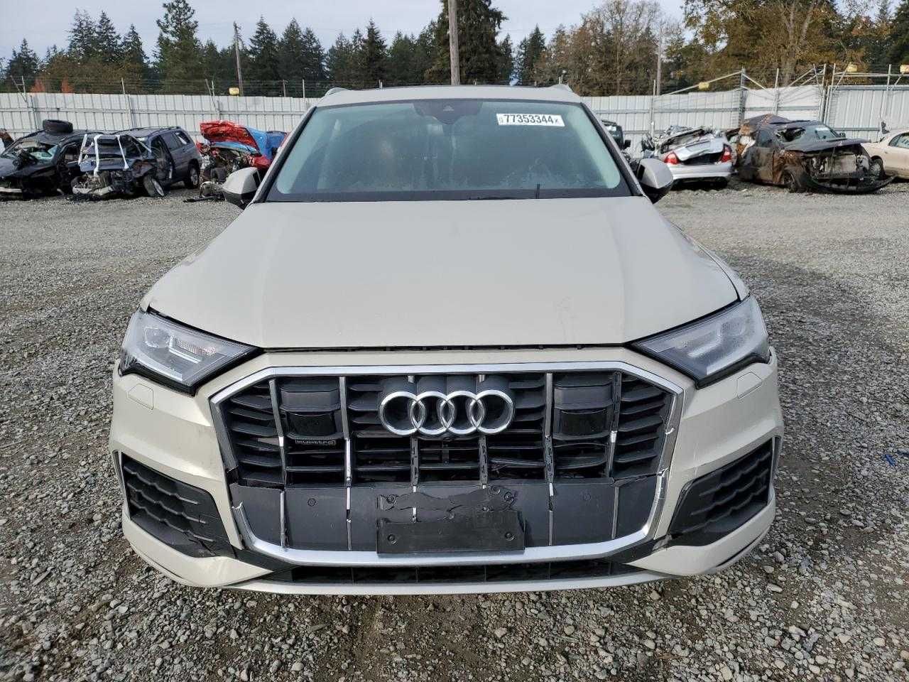 Audi Q7 Premium Plus SR 2020 року - розкішний 7-місний кросовер