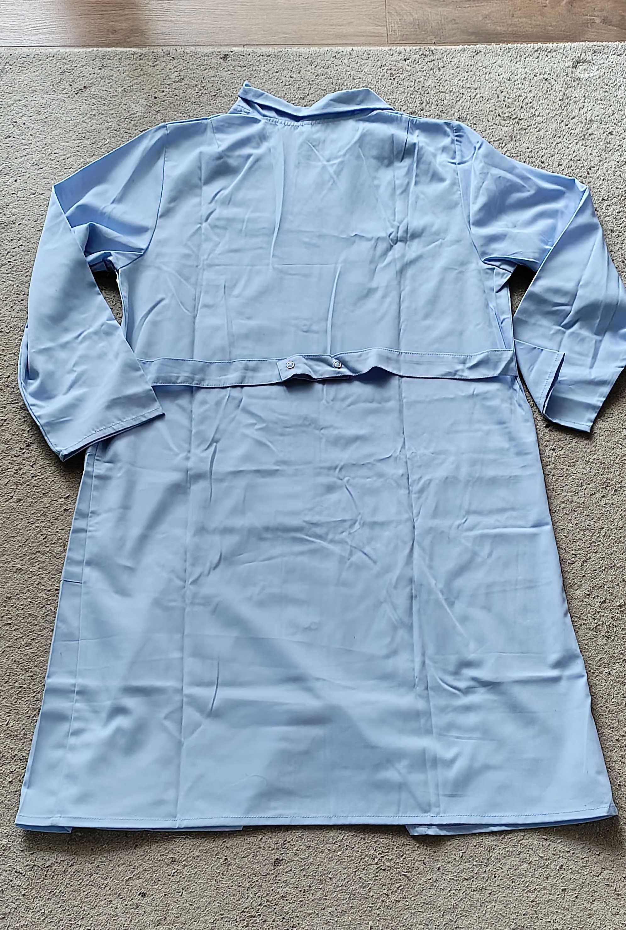 Nowy błękitny fartuch medyczny/ uniform w rozm L /40