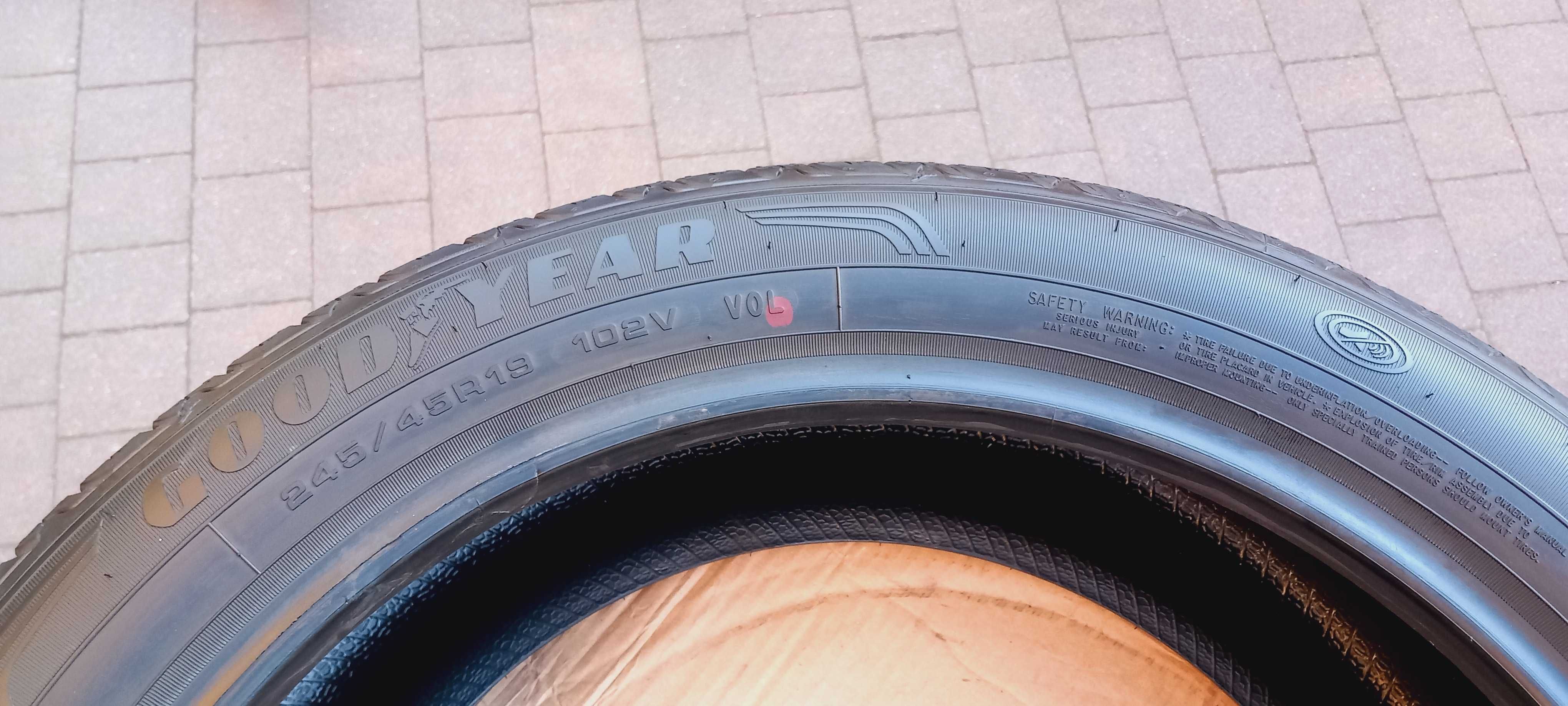 Nowe/DEMO opony Premium GOODYEAR 245/45R19 102V XL, VOL. IV.2024r FULL