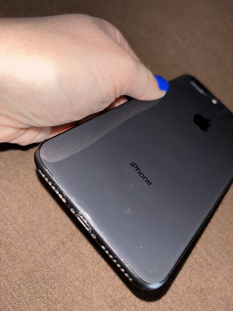 iPhone 8+ 64 гб айфон