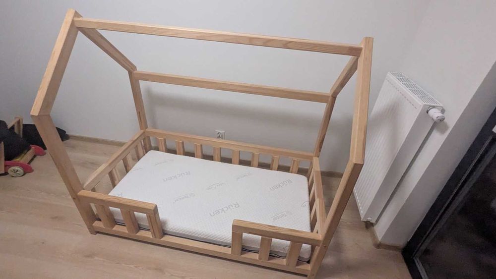 Łóżko dziecięce DOMEK Montessori 140x70 cm Z dodatkową barierką z tyłu