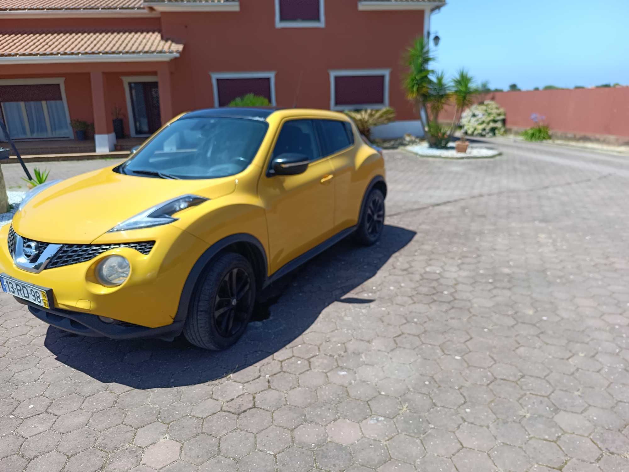 Nissan Juke 1.5 Amarelo