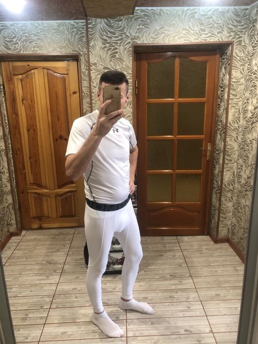 Компрессионные, тррмо лосины Under Armour с карманом