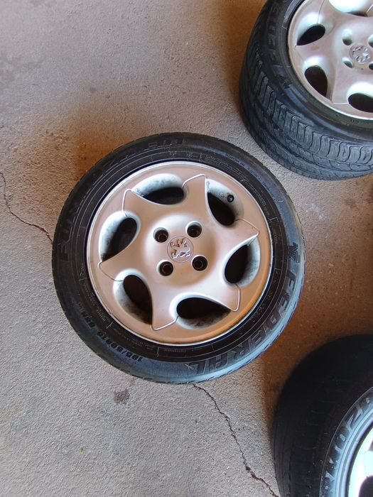 Jantes Peugeot ano 2005 impecáveis