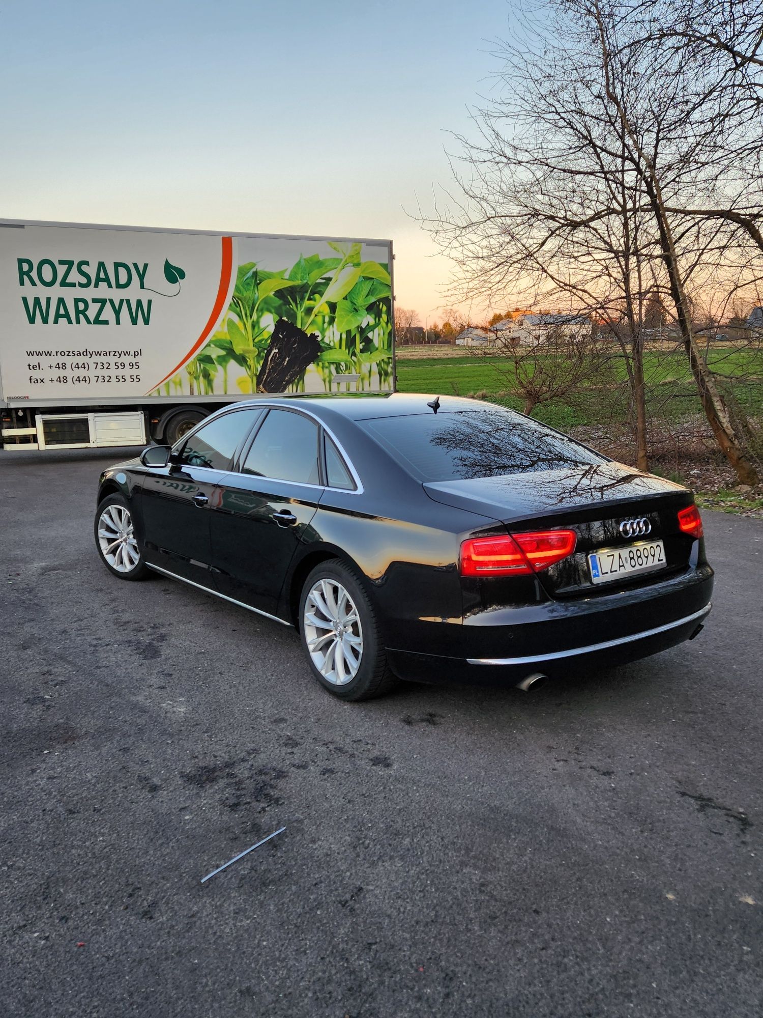 AUDI A8 D4 4.0 TFSI Dociagi Aktywny wydech Noktowizor Aktywny tempomat