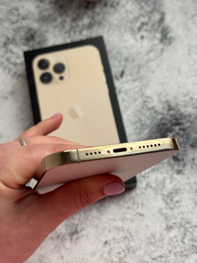 Apple iPhone 13 Pro Max 256GB Gold. Neverlock