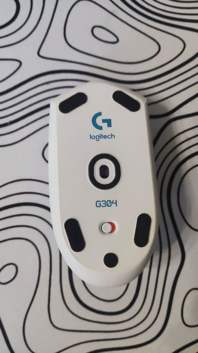 Новая игровая мышка Logitech G304 Lightspeed Wireless