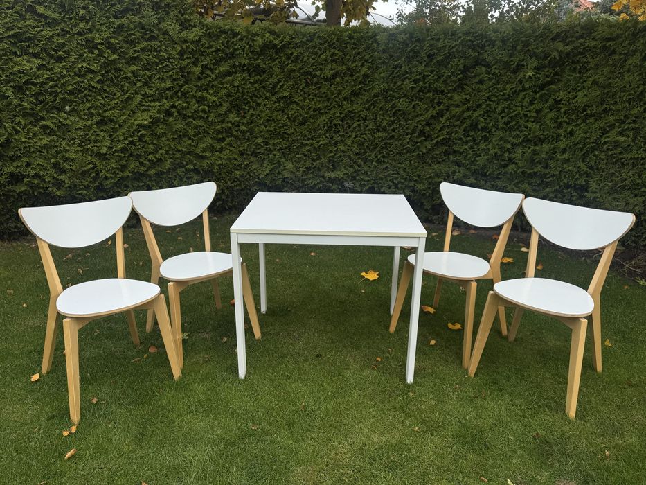 IKEA rozkladany stół VANGSTA i 4 krzesła NORDMYRA w kolorze białym