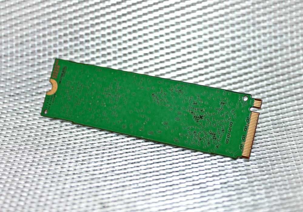 SSD накопитель Samsung 512Gb PCIe 3.0 NVMe M.2 PM981 MZ-VLB5120 НОВЫЙ!