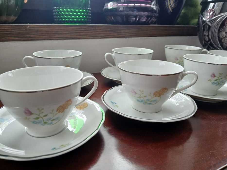 Ćmielów PRL duże filiżanki serwis do herbaty kawy